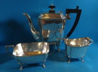 Auktion 354 / Los 11024 <br>3 tg. Kaffeekern, EPNS plated, gut erhalten, H-21 cm