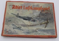 Auktion 339 / Los 7055 <br>Adler Luftkampf Spiel, 3. Reich, komplett ?, Altersspuren, Karton mit Läsuren