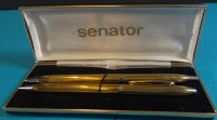 Auktion 340 / Los 16015 <br>Schreibset Senator Kugelschreiber + Druckbleistift vergoldet in orig. Etui, unbenutzt