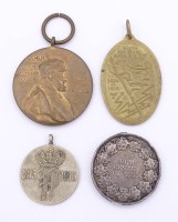 4 Abzeichen - Medaillen, Kyffhäuserbund,Andenken Wilhelm I, Erinnerungsmedaille und dem besten Schützen