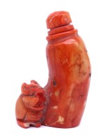 Los 15505 <br>Antike Asiatische Snuff-Bottle aus Koralle H. 7cm B. 5cm
