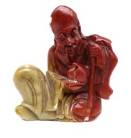 Los 15512 <br>kleine Asiatische Figur aus Speckstein mit Chinesischer Signatur am Boden 