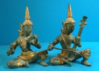 Auktion 340 / Los 15536 <br>Paar Bronze Tempelmusiker, tw. feuervergoldet, H-ca.  11cm, Thailand