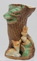Los 9026 <br>figürliche Vase, Hornsea, Royal Fauna, England, signiert "Felissa", Kitz am Ohr minimaler Abplatzer, H-19cm.