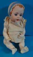 Los 12030 <br>Porzellankopf Babypuppe, Badepuppe?, H-24 cm, mit Kleidung