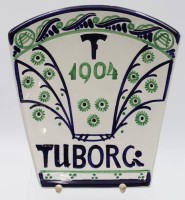 Los 9035 <br>Wand-Plakette, Tuborg 1904, Copenhagen, Aluminia, 21,5 x 20,5cm.