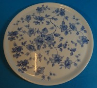 Los 9043 <br>gr. Kuchenplatte "Villeroy&amp;Boch" Mettlach, Dekor Manila, D-29 cm