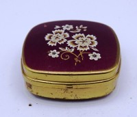 Los  <br>kleine Pillendose aus Metall Florales Dekor innen emailliert Ø4 cm