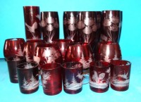 Los 10057 <br>19x Rubinglas-Gläser mit Wilddekor-Schliff etc., 6x Sekt-6x Cognac, 6x Schnaps- und ein Bierglas, H-5,5 bis 16 cm