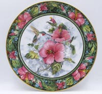 Auktion 500014 / Los  <br>Runder Teller, "The Imperial Hummingbird", Limited Edition, D. 21cm