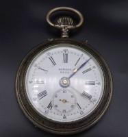 Auktion 341 / Los 2014 <br>Taschenuhr der Marke BRÉVETÉ S.G.D.G mit Hammerschlagwerk (wohl Defekt) Uhr läuft , 0,800 Silbergehäuse Ø56mm