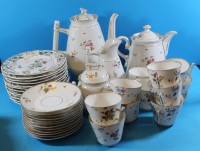 Los 8000 <br>Gründerzeit Kaffee-Teeservice, 40 tg. für 12 Personen, 1 Tasse geklebt, 1 U.T. Rand mit Chip,  "Schumann" Berlin um 1880, Blumendekor