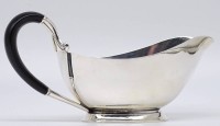 Auktion 341 / Los 11001 <br>Sauciere electro plated "Cohr" Denmark, H-11 cm, L-21 cm