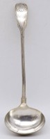Auktion 341 / Los 11006 <br>gr. Suppenkelle mit Muschel, England, plated, L-34 cm