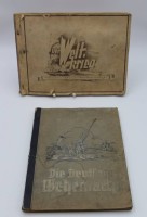 Los 7016 <br>2x Sammelalben, Die deutsche Wehrmacht (2 Bilder fehlen) und Der Weltkrieg, je mit staken Gebrauchsspuren