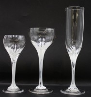 Auktion 341 / Los 10017 <br>24tlg. Gläsersatz, Rosenthal studio-linie, Schneeblume, 8x Sektflöten, 5x Weingläser, 11x Süsswein, Sekt ca. H-22,9cm.