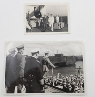 Auktion 341 / Los 7037 <br>2x orig. Fotografien, A.Hitler und Dr. Goebels, je verso beschriftet