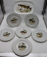 Auktion 341 / Los 8045 <br>ovale Platte mit 6 Tellern, Wunsidel, Fischdekore, Teller D-24,5cm.
