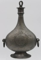 Auktion 341 / Los 15050 <br>Zinn-Flasche, mit Gravur "L H T H 1664", H-.25,8cm.