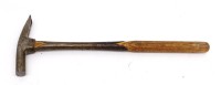 Los 16051 <br>Polsterhammer mit Holzgriff Älter , Punziert Werko 14 , L. 30 cm ,B. 11 cm
