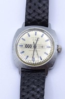 Los  <br>Herren Armbanduhr "Ruhla", mechanisch, Werk läuft kurz an, Gehäuse D. 34,0x34,4mm, Alters- und Gebrauchsspuren