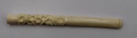 Los 15547 <br>Zigarettenspitze,. Bein, Drachenrelief, wohl China, L-13cm