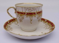 Los  <br>Tasse mit U.T. "KPM" Berlin, rot mit Gold, Tassenrand mit Chips