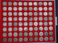 82x 1 Franken,Schweiz,1916 - 1955, in Schaukasten (2 sind über zwei Münzen gelegt,daher 82 Stück)