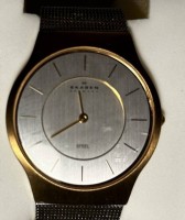Auktion 342 / Los 2058 <br>Slimline Quartz Armbanduhr "Skagen" Model 233, mit Beschreibung, neuwertig in Orig. Karton
