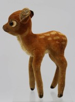 Auktion 342 / Los 12016 <br>Bambi von Steiff, älter, nur Knopf, bespielte Erhaltung, H-22,5cm.