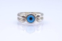 Auktion 370<br>Silberring, 925/000,  Evil Eye (Nazar) sch&uuml;tzt angeblich vor "b&ouml;sen Blick"6,8g., RG 59