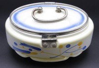 Art-Déco Gebäckdose, gemarkt, Deckelscharnier gebrochen, sonst guter Zustand, H-12,5cm B-20cm T-13cm.