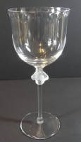 gr. Weinglas "Lalique" France Ritzsignatur, H-20 cm, D-oben 8,5 cm