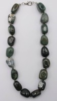 Auktion 369<br>schwere Halskette mit grossen gr&uuml;nen Achat, ca. L-48cm. 176 gr
