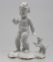 Los 8002 <br>Putto mit Hund, Gerold, Goldzier, H-14,5cm.
