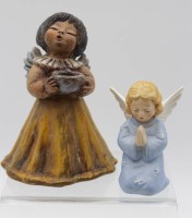 Los 9002 <br>Bozner-Kerzenengel sowie kl. Goebel-Engel, ca. H-14,8cm u. 9,5cm.
