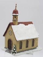 Auktion 343 / Los 15002 <br>Winter-Kirche, Hummel/Goebel, Kunstmasse, ca. H-24,5cm B-21,5cm T-16,5cm.