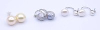 Auktion 343 / Los 1040 <br>3x Paar Ohrringe / Hänger mit Perlen, gestempelt aber nur versilbert