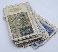 Auktion 343 / Los 6025 <br>Großes Konvolut Reichsbanknoten, 82 Stück