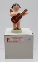 Auktion 343 / Los 15011 <br>Erzgebirge-Engel mit Gitarre, Uhlig, orig. Karton, ca. H-9cm.