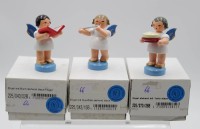 Los 15012 <br>3x div. Musik-Engel, Erzgebirge, Uhlig, orig. Kartons, ca. H-6cm.