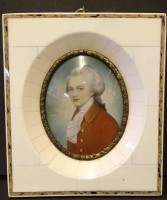 Los 4010 <br>Herrenportrait, Lupenmalerei auf Mammut- Elfenbein, 14x12,5 cm