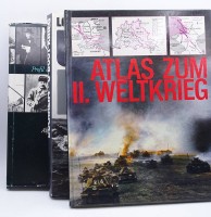 Auktion 343 / Los 3012 <br>Drei Kriegsbücher, in Bildern und Dekumenten
