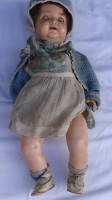 alte Porzellankopf-Puppe "G.R." Nr. 132/40, Dachbodenfund, gut erhalten, Kleidung schmutzig, H-53 cm