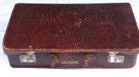 kl. alter Handkoffer, Gebrauchsspuren, H-13 cm, 31x55 cm