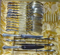 Los 11031 <br>800er Silber Besteck in Kasten, f&uuml;r 6 Personen, ohne Messer zus. 585g.