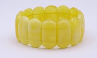 Los  <br>gelbes Bakelit Armband, 31g.