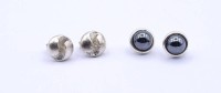 Los  <br>2 Paar Ohrstecker, Silber, zus. 3,3g.