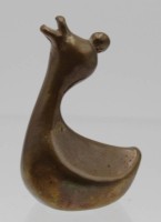 Auktion 500017 / Los  <br>kl. Bronze -Ente, ca. H-5cm.