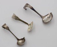 Los 11048 <br>3kl. Kellen, Friesenmuster, 90er Auflage, ca. L-6>7cm.